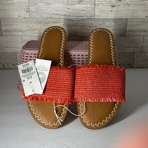 NWT Sandals